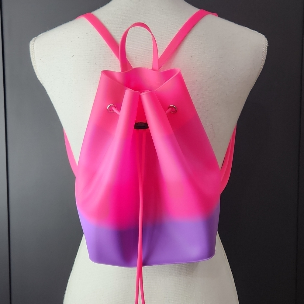 American Jewel Yummy Gummy Silicone Small Backpack